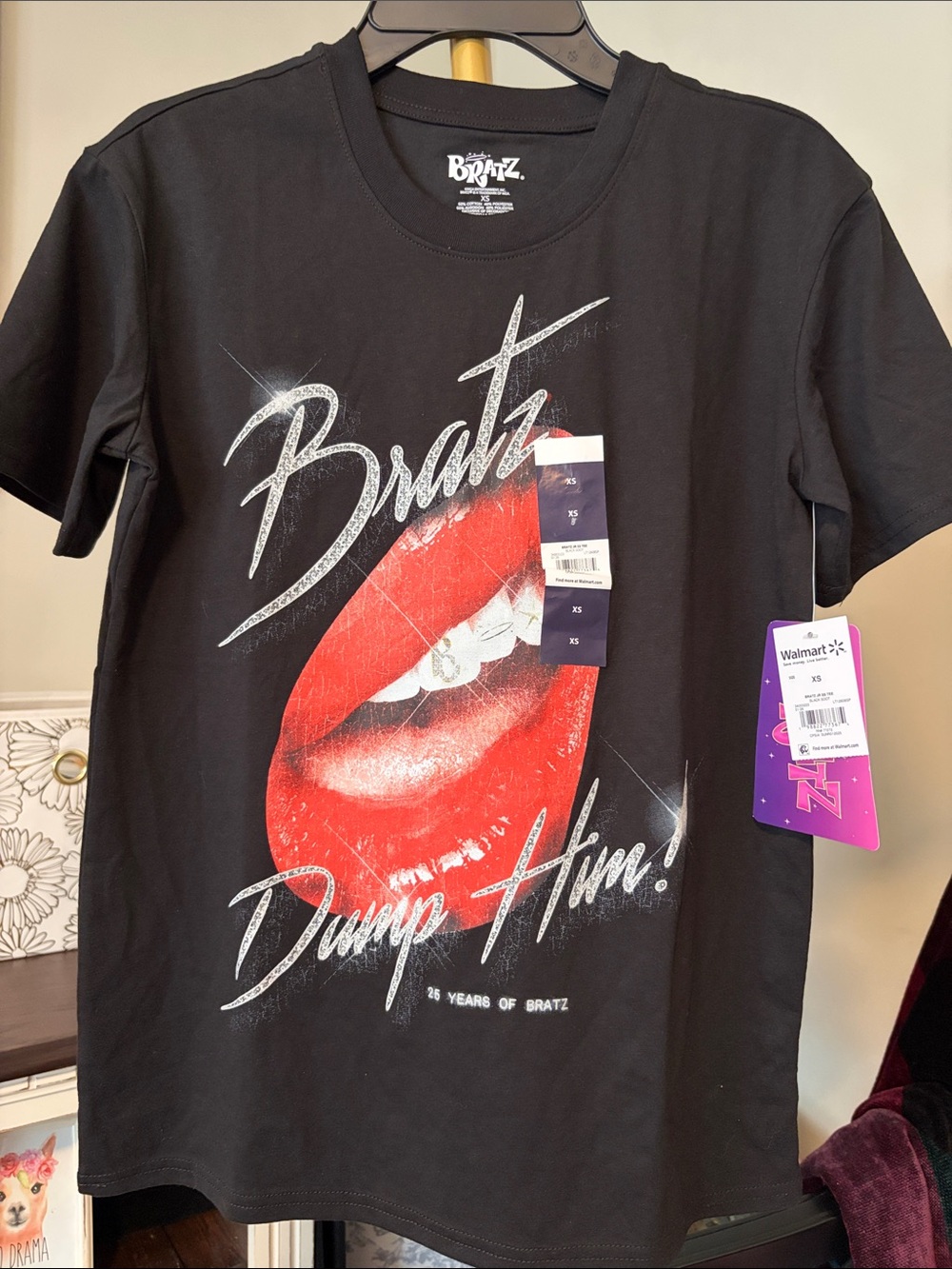 Bratz Graphic Tee with Bold Lip Design — Black & Red